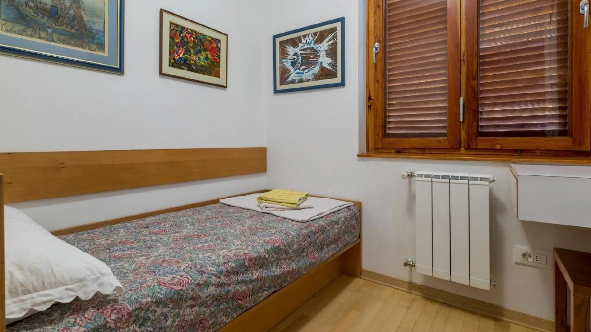 Ferienhaus Fuer 8 Personen Ca 90 Qm In Novi Vinodolski, Kvarner Bucht Crikvenica Und Umgebung Holiday home